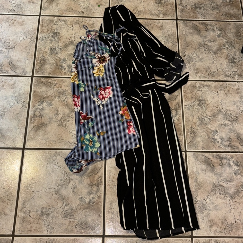 Romper bundle - Picture 10 of 10